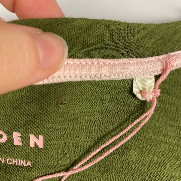 NWT Boden V-Neck T-Shirt Women's Size Large Green 100% Cotton - Picture 6 of 10